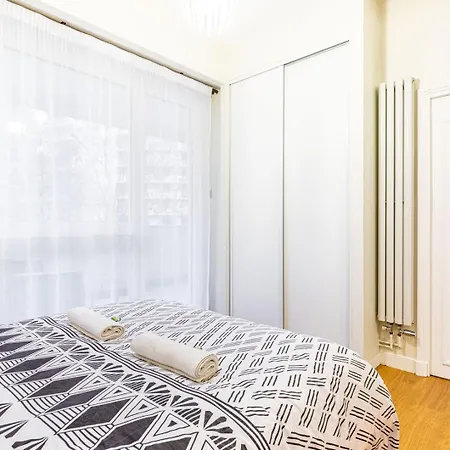 Apartamento Guestready - Bright Charm With A Terrace Paris