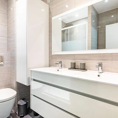 Guestready - Bright Charm With A Terrace Apartmán *