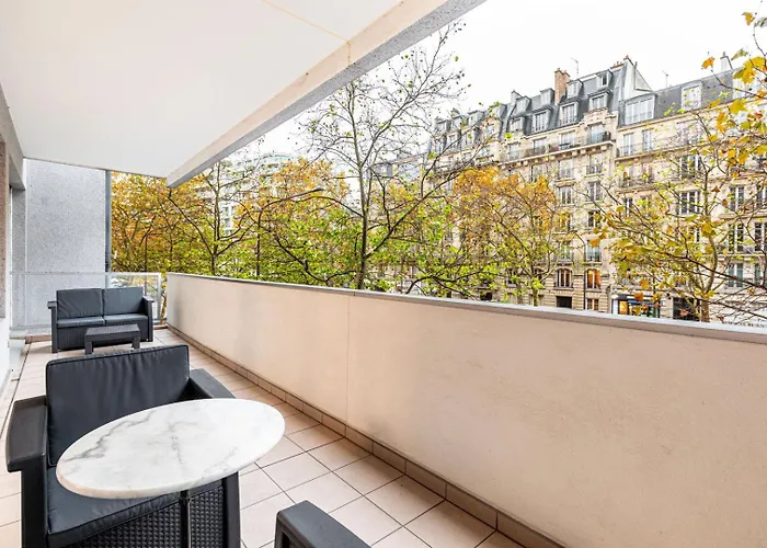 Guestready - Bright Charm With A Terrace *