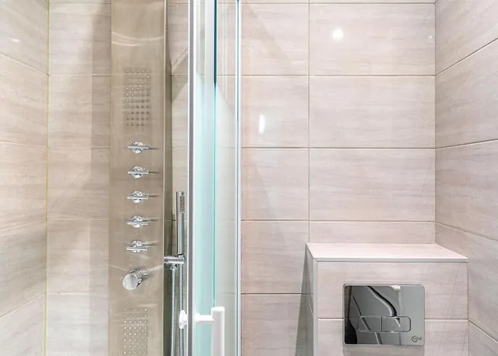 Guestready - Bright Charm With A Terrace Appartement *